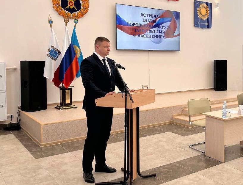 В Георгиевском зале Дома культуры Сергей Баталов проведет очередную встречу с жителями Светлого.