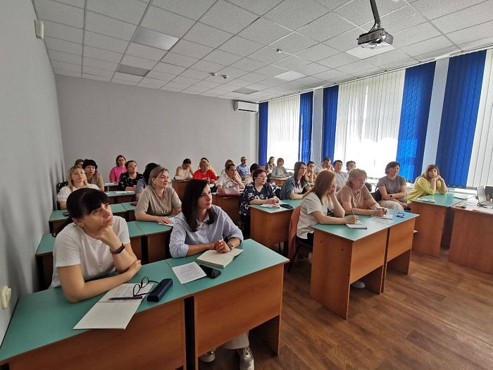 Специалисты Дома детского творчества посетила методический семинар.