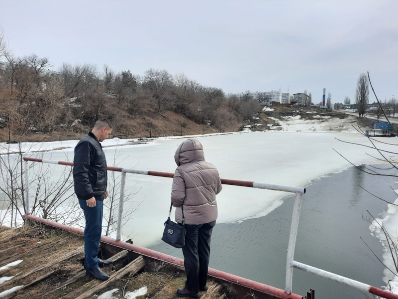 Безопасность на пруду в весенние каникулы.