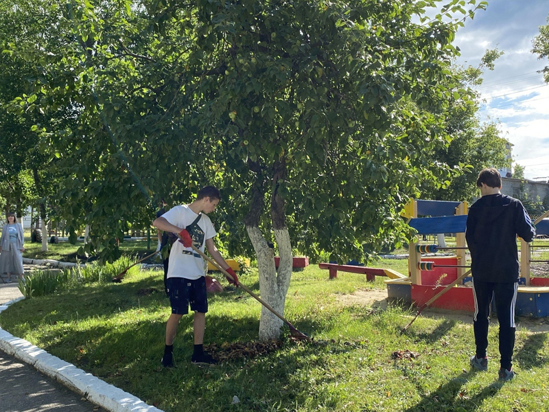 В Светлом организуют досуг детей и подростков в период летних каникул.