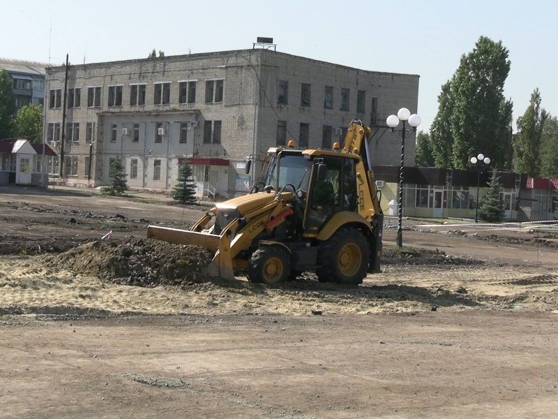 Благоустройство Центральной площади продолжается.