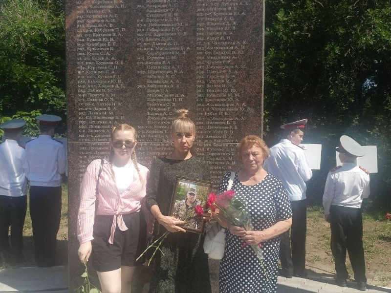 Имя светловца занесено на мемориал «Землякам, погибшим в локальных войнах».