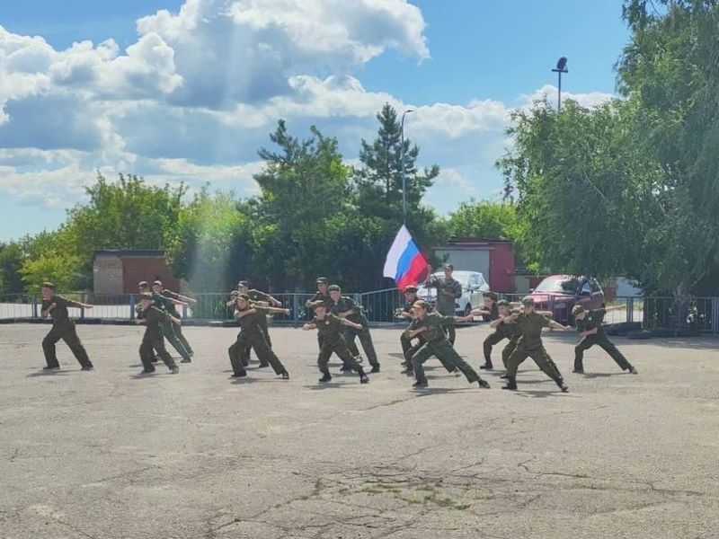 Курсантов лагеря «Щит Отечества» поздравили с закрытием смены.