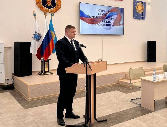 Сегодня Сергей Баталов проведет очередную встречу с жителями Светлого.