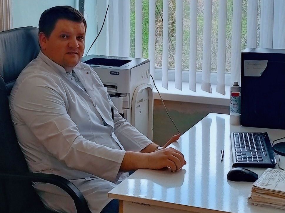 Врачи областной больницы приняли пациентов в Светлом.