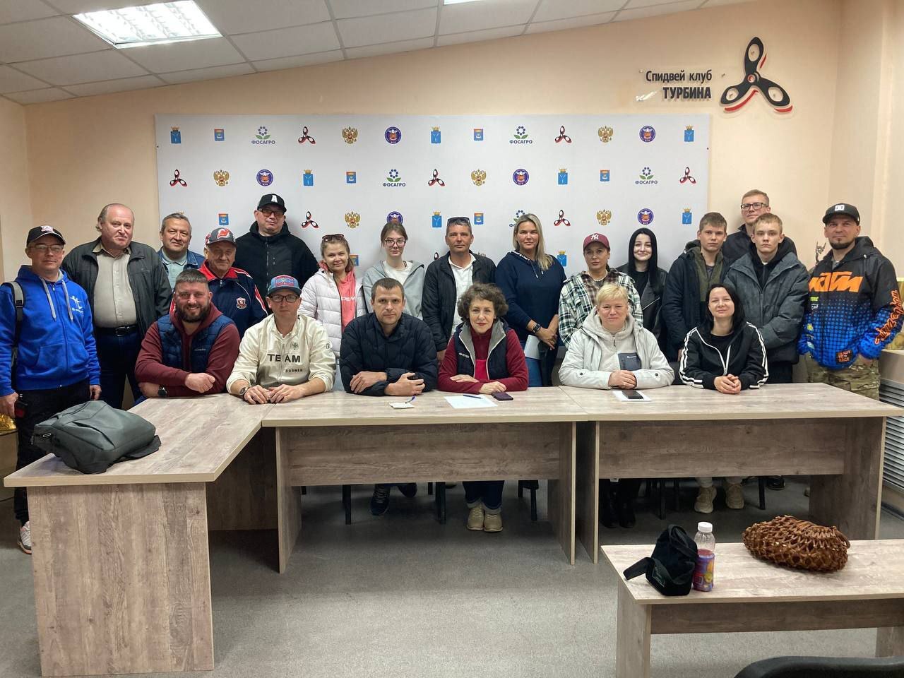 Педагоги Дома детского творчества приняли участие в семинаре по мотоциклетному спорту.