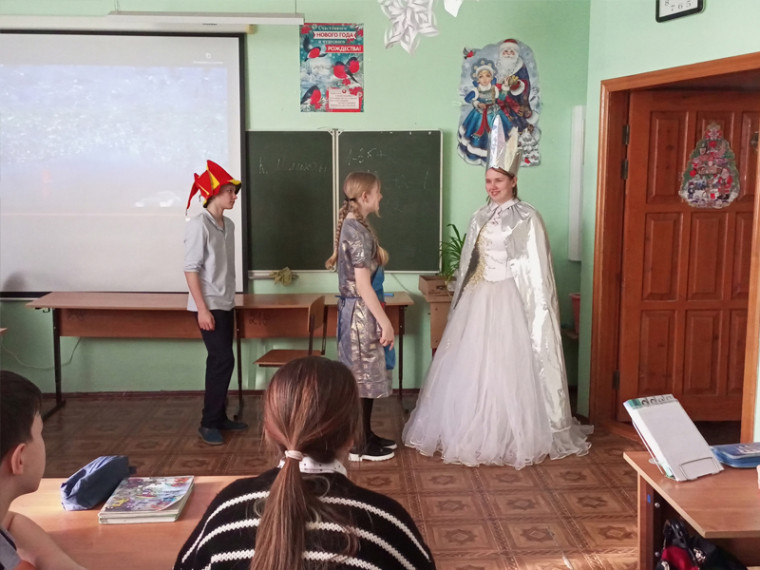 Шестиклассники отправились в "Царство Снежной королевы". Шестиклассники отправились в "Царство Снежной королевы".