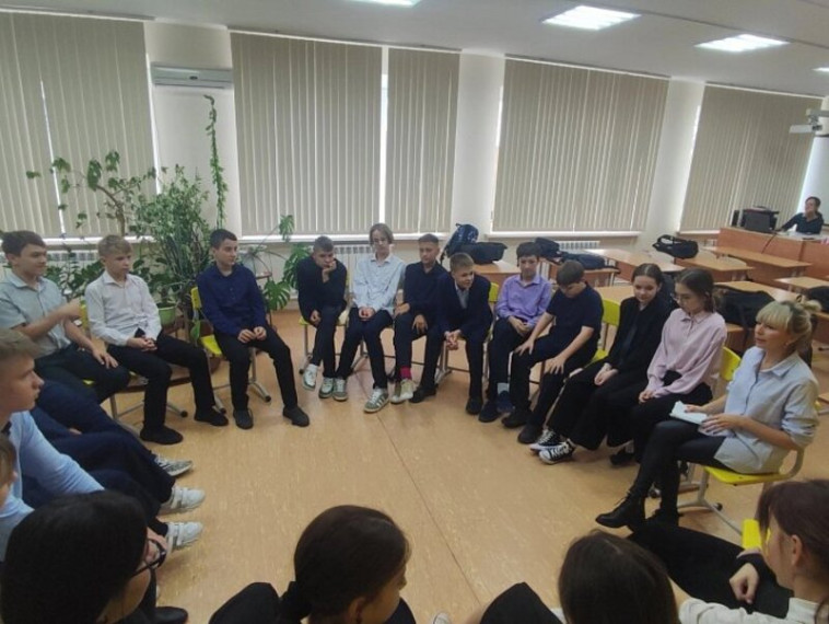 Светловские подростки примерили на себя роль "гладиаторов". Светловские подростки примерили на себя роль "гладиаторов".