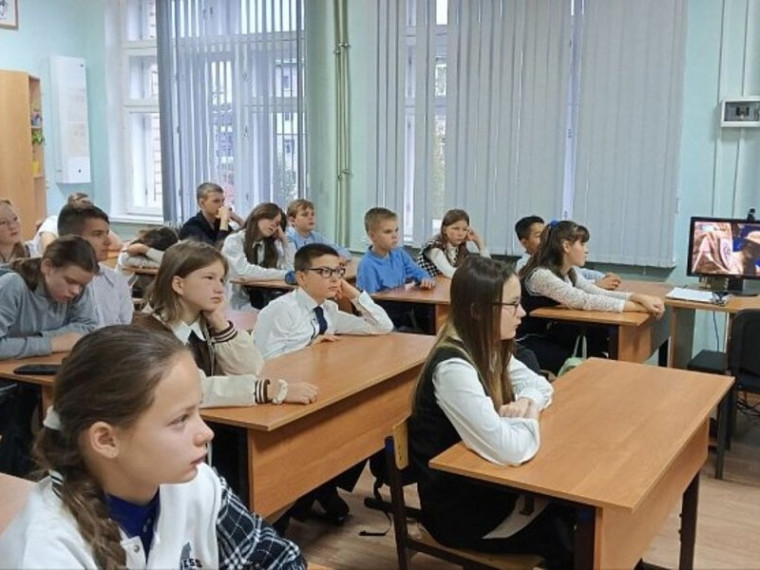Школьники поговорили о подразделениях специального назначения. Школьники поговорили о подразделениях специального назначения.