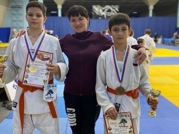 Светловцы достойно выступили на турнире по дзюдо на призы клуба «Фаворит». Светловцы достойно выступили на турнире по дзюдо на призы клуба «Фаворит».