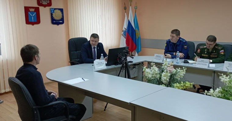 «Окажем всю необходимую помощь»: Сергей Баталов провел личный прием участников СВО и членов их семей. «Окажем всю необходимую помощь»: Сергей Баталов провел личный прием участников СВО и членов их семей.