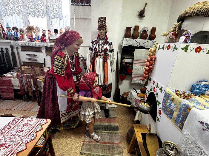 Дошколята разгадывали «Загадки русской избы». Дошколята разгадывали «Загадки русской избы».